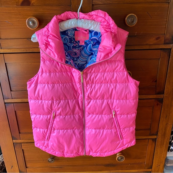 Lilly Pulitzer Jackets & Blazers - Lilly Pulitzer Palm Paradise puffer vest